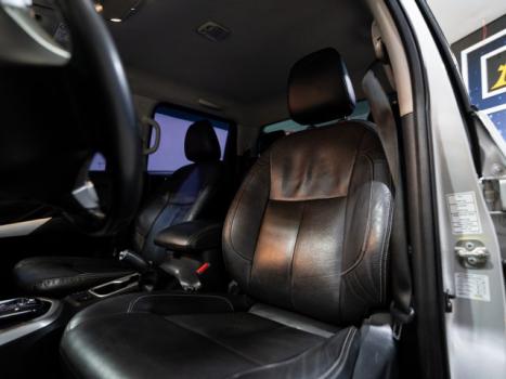 NISSAN Frontier 2.3 16V LE 4X4 CABINE DUPLA BI-TURBO DIESEL AUTOM�TICO, Foto 12