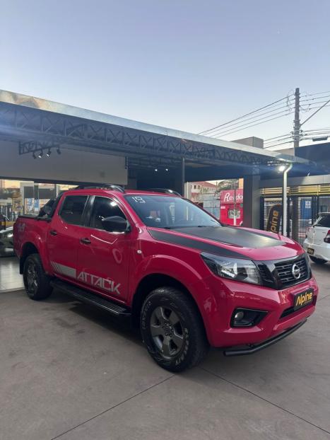 NISSAN Frontier 2.3 ATTACK CABINE DUPLA 4X4 BI-TURBO DIESEL AUTOM�TICO, Foto 2