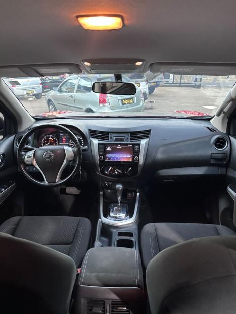 NISSAN Frontier 2.3 ATTACK CABINE DUPLA 4X4 BI-TURBO DIESEL AUTOM�TICO, Foto 8