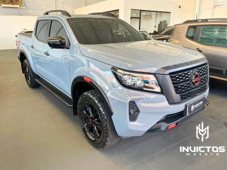 NISSAN Frontier 2.3 16V PRO4X CABINE DUPLA 4X4 BI-TURBO DIESEL AUTOM�TICO, Foto 3