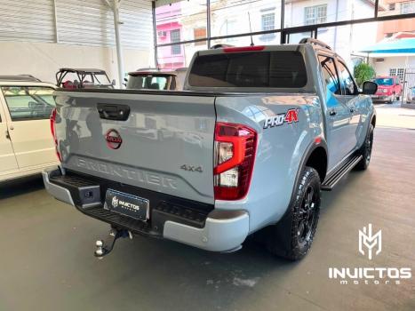 NISSAN Frontier 2.3 16V PRO4X CABINE DUPLA 4X4 BI-TURBO DIESEL AUTOM�TICO, Foto 4