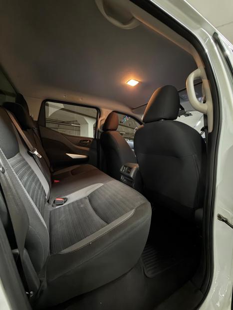 NISSAN Frontier 2.3 16V S 4X4 CABINE DUPLA BI-TURBO DIESEL, Foto 12