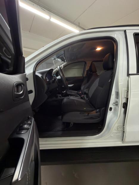 NISSAN Frontier 2.3 16V S 4X4 CABINE DUPLA BI-TURBO DIESEL, Foto 17