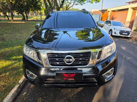 NISSAN Frontier 2.3 16V SE 4X4 CABINE DUPLA BI-TURBO DIESEL AUTOM�TICO, Foto 2