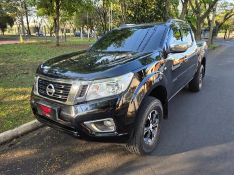 NISSAN Frontier 2.3 16V SE 4X4 CABINE DUPLA BI-TURBO DIESEL AUTOM�TICO, Foto 3