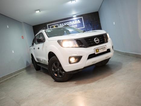 NISSAN Frontier 2.3 ATTACK CABINE DUPLA 4X4 BI-TURBO DIESEL AUTOMÁTICO, Foto 2