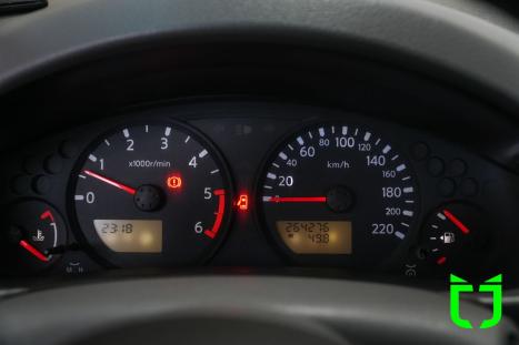 NISSAN Frontier 2.5 XE TURBO DIESEL CABINE DUPLA, Foto 12
