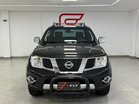 NISSAN Frontier 2.5 SL 4X4 TURBO DIESEL CABINE DUPLA AUTOM�TICO, Foto 3