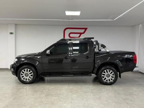 NISSAN Frontier 2.5 SL 4X4 TURBO DIESEL CABINE DUPLA AUTOM�TICO, Foto 4