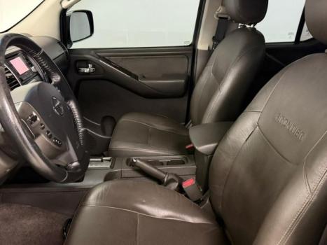 NISSAN Frontier 2.5 SL 4X4 TURBO DIESEL CABINE DUPLA AUTOM�TICO, Foto 5