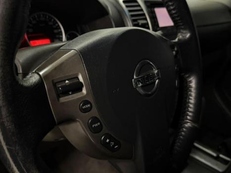 NISSAN Frontier 2.5 SL 4X4 TURBO DIESEL CABINE DUPLA AUTOM�TICO, Foto 9