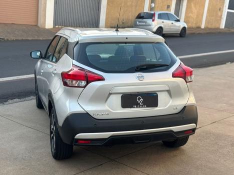 NISSAN Kicks 1.6 16V 4P FLEXSTART SL X-TRONIC AUTOMÁTICO CVT, Foto 6 NISSAN Kicks 1.6 16V 4P FLEXSTART SL X-TRONIC AUTOMÁTICO CVT, Foto 6
