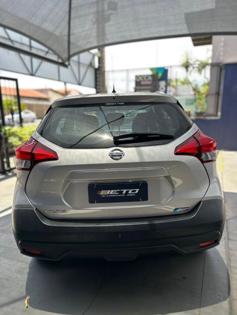 NISSAN Kicks 1.6 16V 4P FLEXSTART S, Foto 3