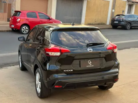 NISSAN Kicks 1.6 16V 4P FLEX ACTIVE X-TRONIC AUTOM�TICO CVT, Foto 8