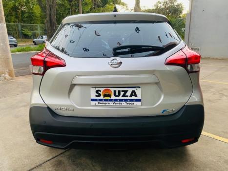 NISSAN Kicks 1.6 16V 4P FLEXSTART S X-TRONIC AUTOM�TICO CVT, Foto 8