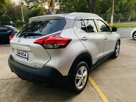 NISSAN Kicks 1.6 16V 4P FLEXSTART S X-TRONIC AUTOM�TICO CVT, Foto 9