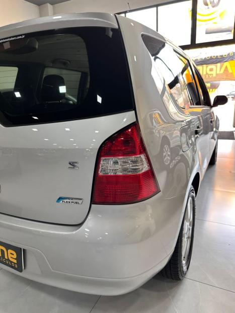 NISSAN Livina 1.6 16V 4P FLEX, Foto 8