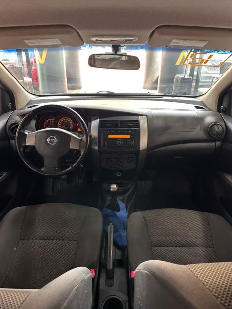 NISSAN Livina 1.6 16V 4P FLEX, Foto 9