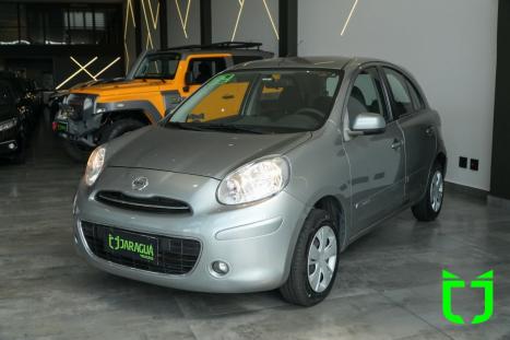 NISSAN March 1.0 12V 4P S FLEX, Foto 3