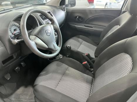 NISSAN March 1.0 16V 4P S FLEX, Foto 2