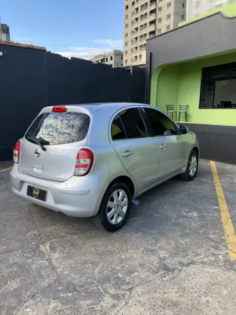 NISSAN March 1.0 16V 4P S RIO FLEX, Foto 10