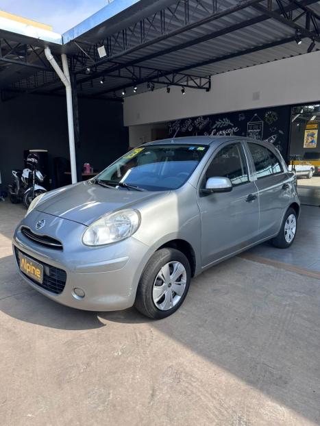 NISSAN March 1.0 16V 4P S FLEX, Foto 3