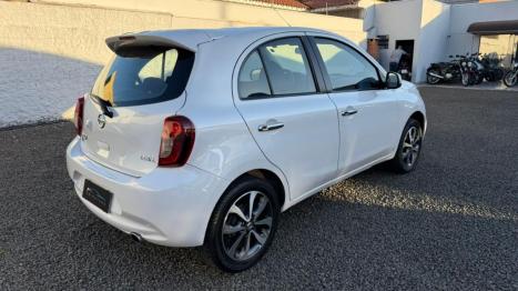 NISSAN March 1.6 16V 4P SL FLEX, Foto 4 NISSAN March 1.6 16V 4P SL FLEX, Foto 4