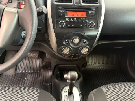 NISSAN March 1.6 16V 4P SV FLEX AUTOM�TICO CVT, Foto 15