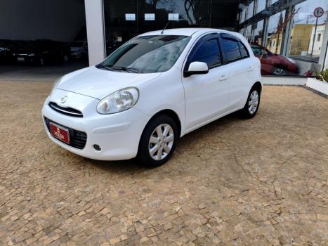 NISSAN March 1.6 16V 4P SV FLEX, Foto 5