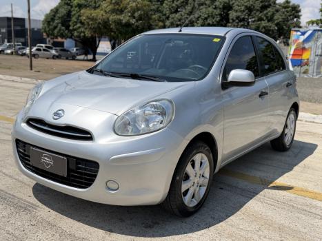 NISSAN March 1.6 16V 4P SV FLEX, Foto 2