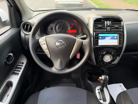 NISSAN March 1.6 16V 4P SL FLEX, Foto 6