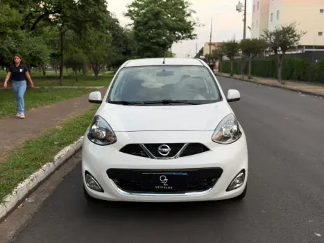 NISSAN March 1.6 16V 4P SL FLEX, Foto 12
