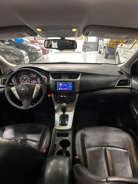 NISSAN Sentra 2.0 16V 4P SL, Foto 7 NISSAN Sentra 2.0 16V 4P SL, Foto 7