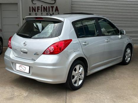 NISSAN Tiida Hatch 1.8 16V 4P SL FLEX AUTOM�TICO, Foto 4