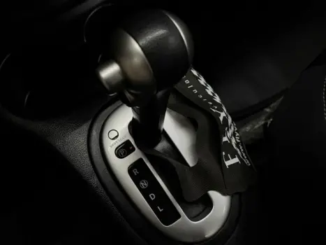 NISSAN Versa Sedan 1.6 16V 4P SV FLEX XTRONIC AUTOM�TICO CVT, Foto 13