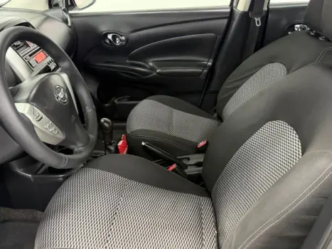 NISSAN Versa Sedan 1.6 16V 4P FLEX SV, Foto 5
