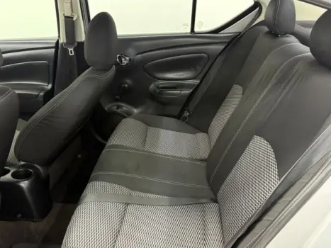 NISSAN Versa Sedan 1.6 16V 4P FLEX SV, Foto 14