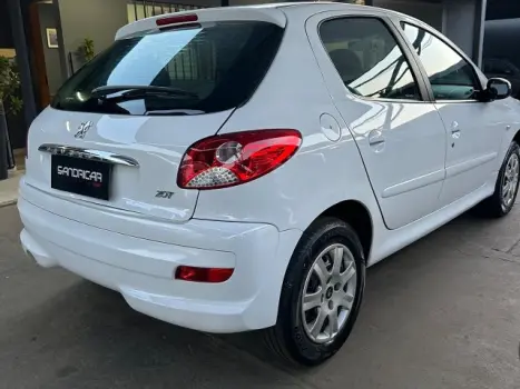 PEUGEOT 207 Hatch 1.4 4P XR FLEX, Foto 3