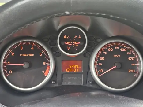 PEUGEOT 207 Hatch 1.4 XR FLEX, Foto 9