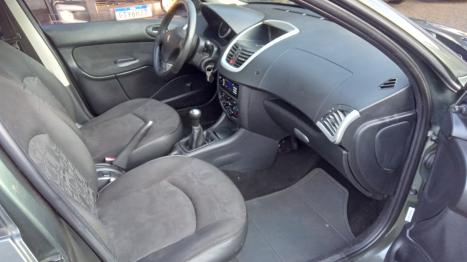 PEUGEOT 207 Sedan 1.4 4P PASSION XR FLEX, Foto 2