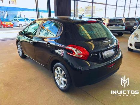 PEUGEOT 208 1.5 4P FLEX ALLURE, Foto 6 PEUGEOT 208 1.5 4P FLEX ALLURE, Foto 6