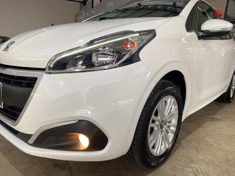 PEUGEOT 208 1.6 16V 4P FLEX ACTIVE PACK AT6 AUTOMÁTICO, Foto 4 PEUGEOT 208 1.6 16V 4P FLEX ACTIVE PACK AT6 AUTOMÁTICO, Foto 4