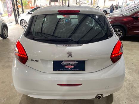 PEUGEOT 208 1.6 16V 4P FLEX ACTIVE PACK AT6 AUTOMÁTICO, Foto 7 PEUGEOT 208 1.6 16V 4P FLEX ACTIVE PACK AT6 AUTOMÁTICO, Foto 7