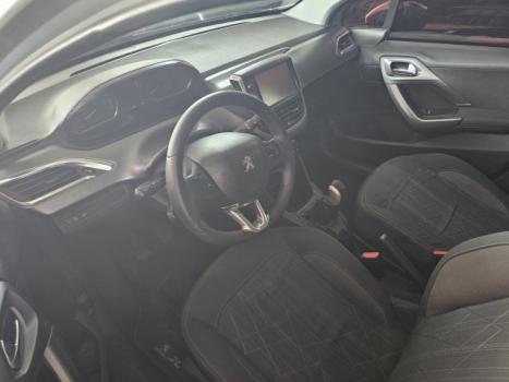 PEUGEOT 208 1.6 16V 4P FLEX GRIFFE, Foto 3