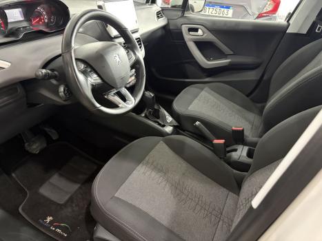 PEUGEOT 208 1.6 16V 4P FLEX ALLURE AT6 AUTOM�TICO, Foto 2