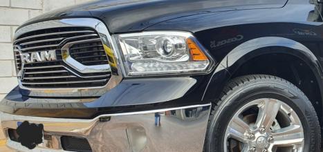 RAM 1500 5.7 V8 CLASSIC LARAMIE CABINE DUPLA 4X4 AUTOM�TICO, Foto 7