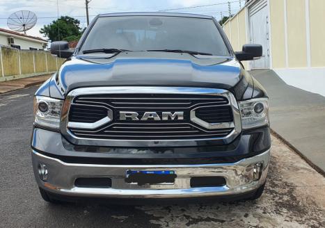 RAM 1500 5.7 V8 CLASSIC LARAMIE CABINE DUPLA 4X4 AUTOM�TICO, Foto 8