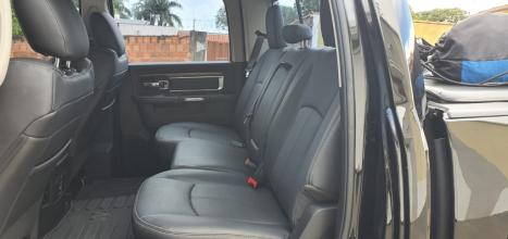 RAM 1500 5.7 V8 CLASSIC LARAMIE CABINE DUPLA 4X4 AUTOM�TICO, Foto 10
