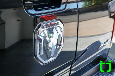 RAM 1500 5.7 V8 LIIMITED CABINE DUPLA 4X4 AUTOMTICO, Foto 11
