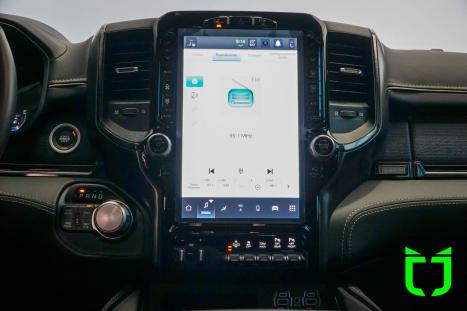 RAM 1500 5.7 V8 LIIMITED CABINE DUPLA 4X4 AUTOMTICO, Foto 26